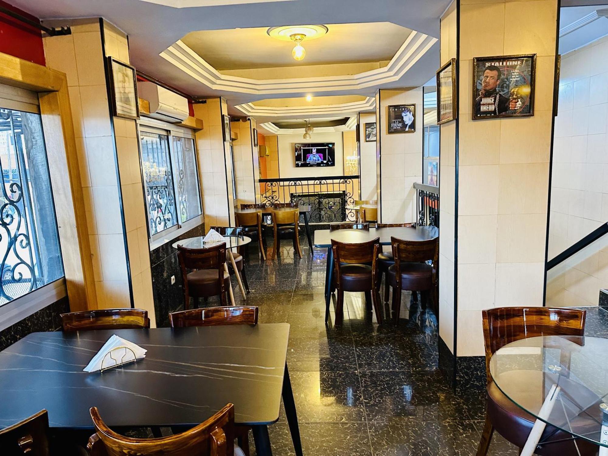 Yaahot Hotel Yaounde Bagian luar foto